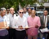 محافظ أسوان يطالب باستكمال افتتاح معارض اهلاً مدارس لتخفيف الأعباء عن المواطنين 