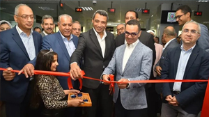 وزير الاستثمار يفتتح مكتب التسجيلات التجارية الجديد بغرفة السويس